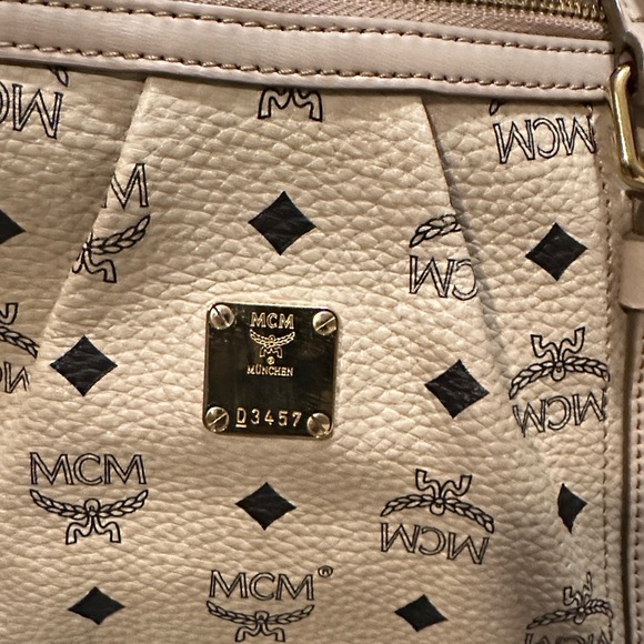 MCM Beige Logo Shoulder Bag - Picture 3 of 9